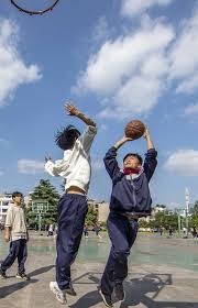 于对抗